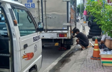 VÁ VỎ LƯU ĐỘNG 24/7